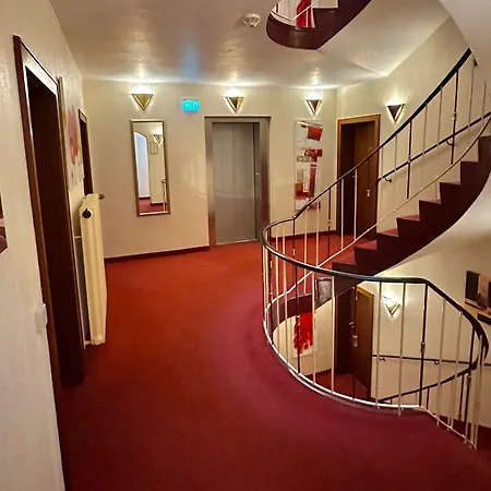 Imperial 호텔 크레펠트