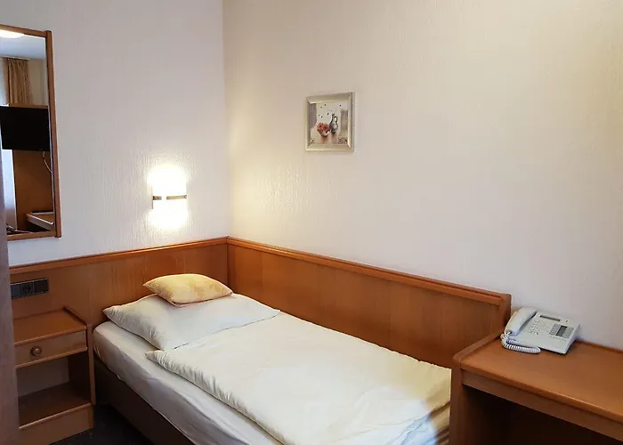 فندق Imperial 3*